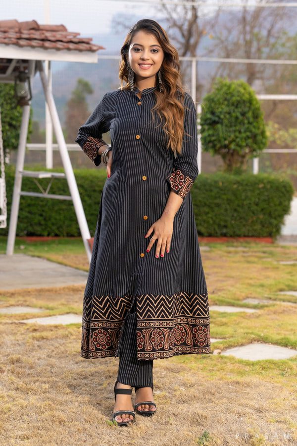 Sapphire Serenade Stripe Cotton Ajrakh Kurti with Printed Daaman