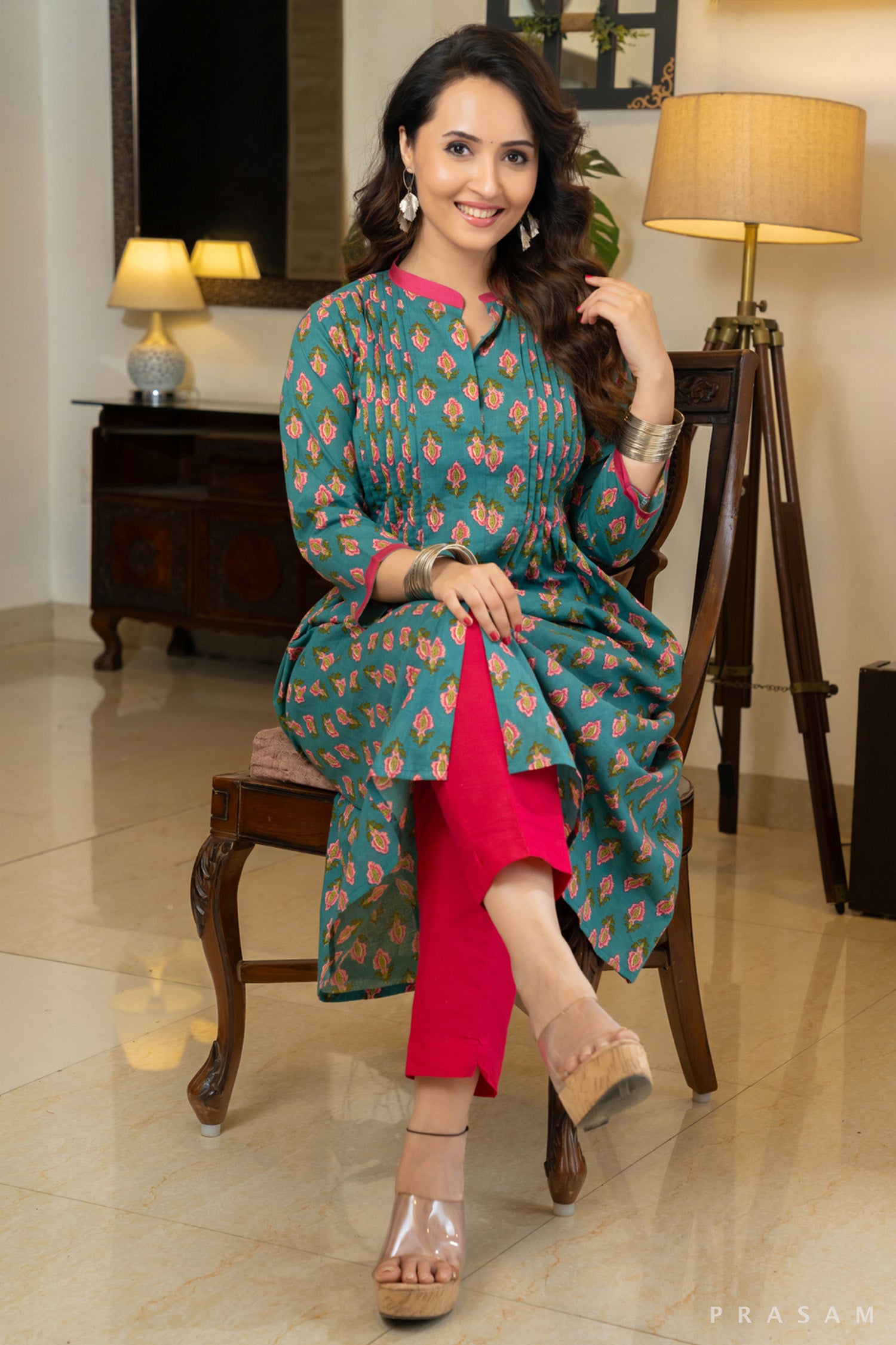 Verdant Elegance Printed Green Cotton Mul Kurti with Front Pin Tucks