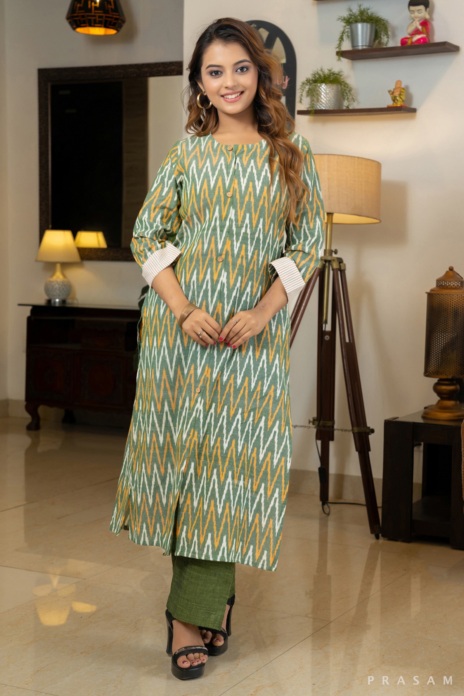 Emerald Echo Green Ikat Kurti