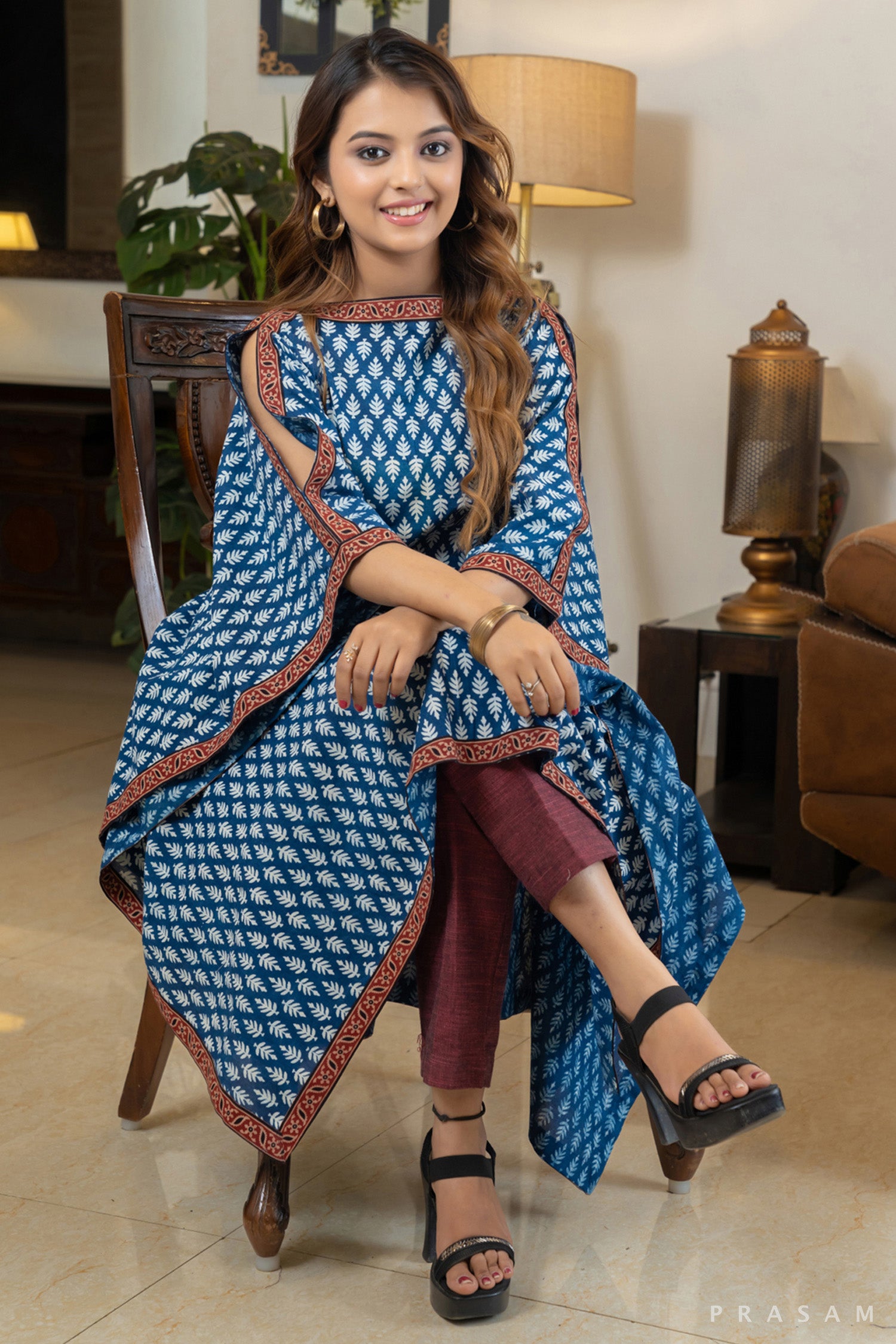 Indigo Elegance Bagru Kaftan Style Kurti with Ajrakh Trims