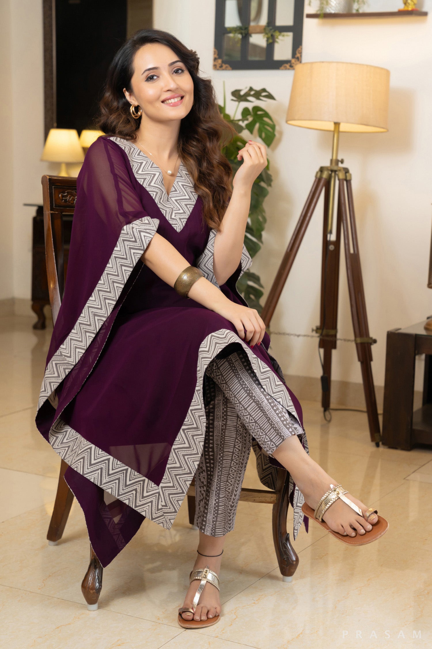 Burgundy Breeze Georgette Kaftan with Cotton Bagru Trims