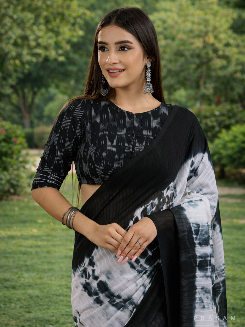 Gehrayi - Cotton Tie and Dye Saree