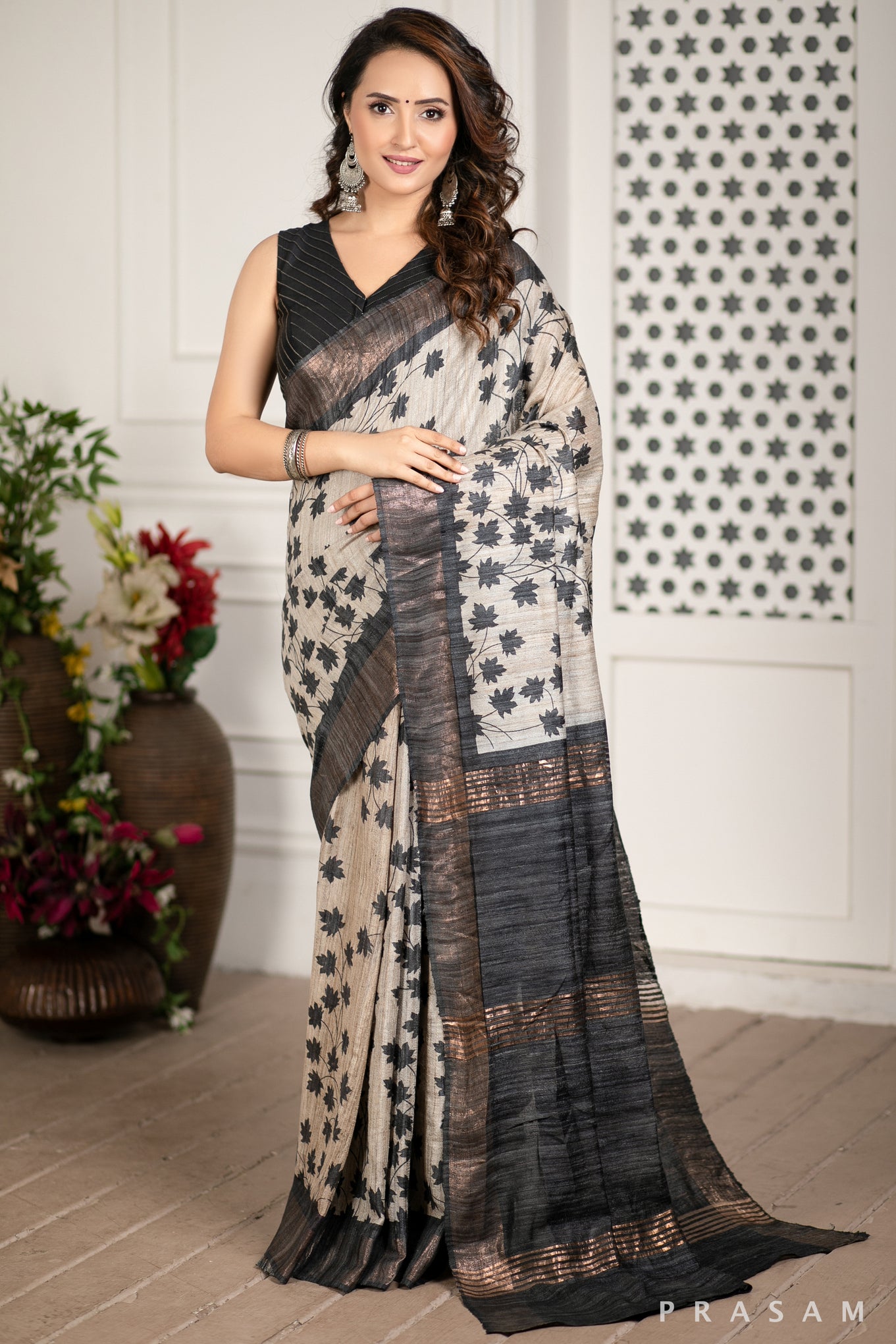 Glad Grace Printed Tussar Gichha Handwoven Silk Saree Prasam Crafts