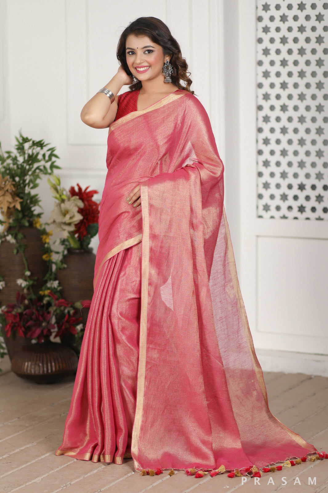 Feather Light Linen Saree Prasam Crafts