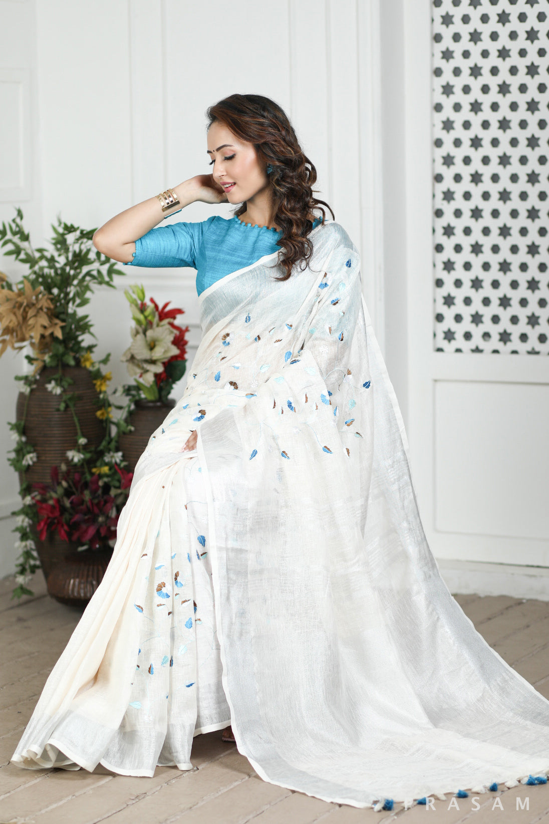 Frosty White Linen Embroidery Saree Prasam crafts