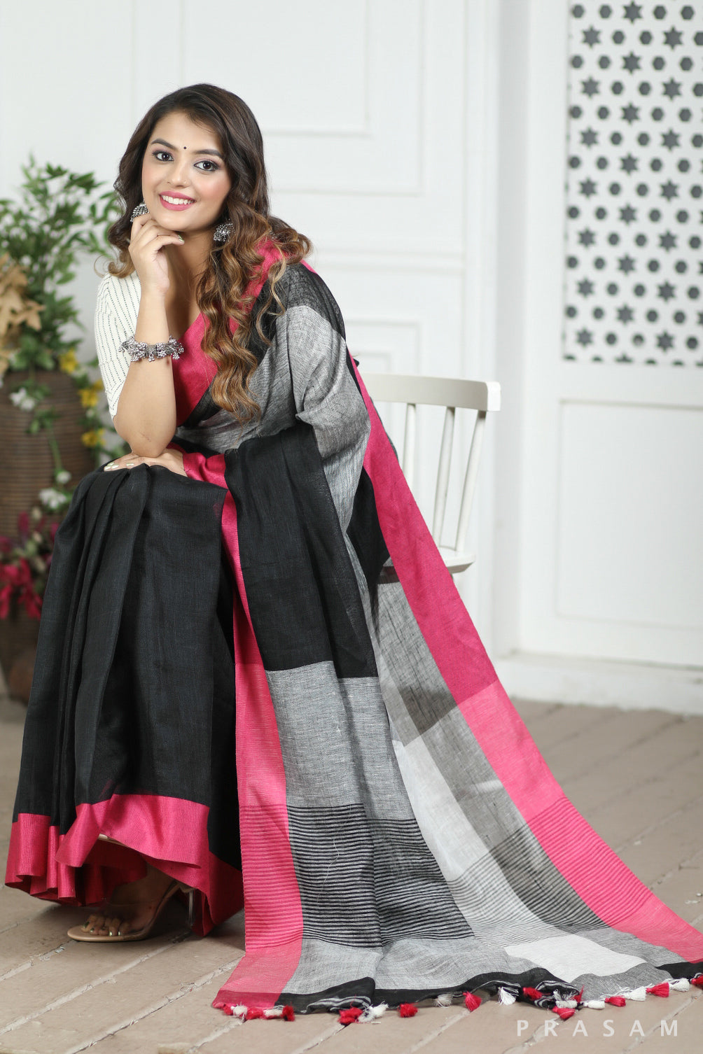 Night Dews Linen Saree