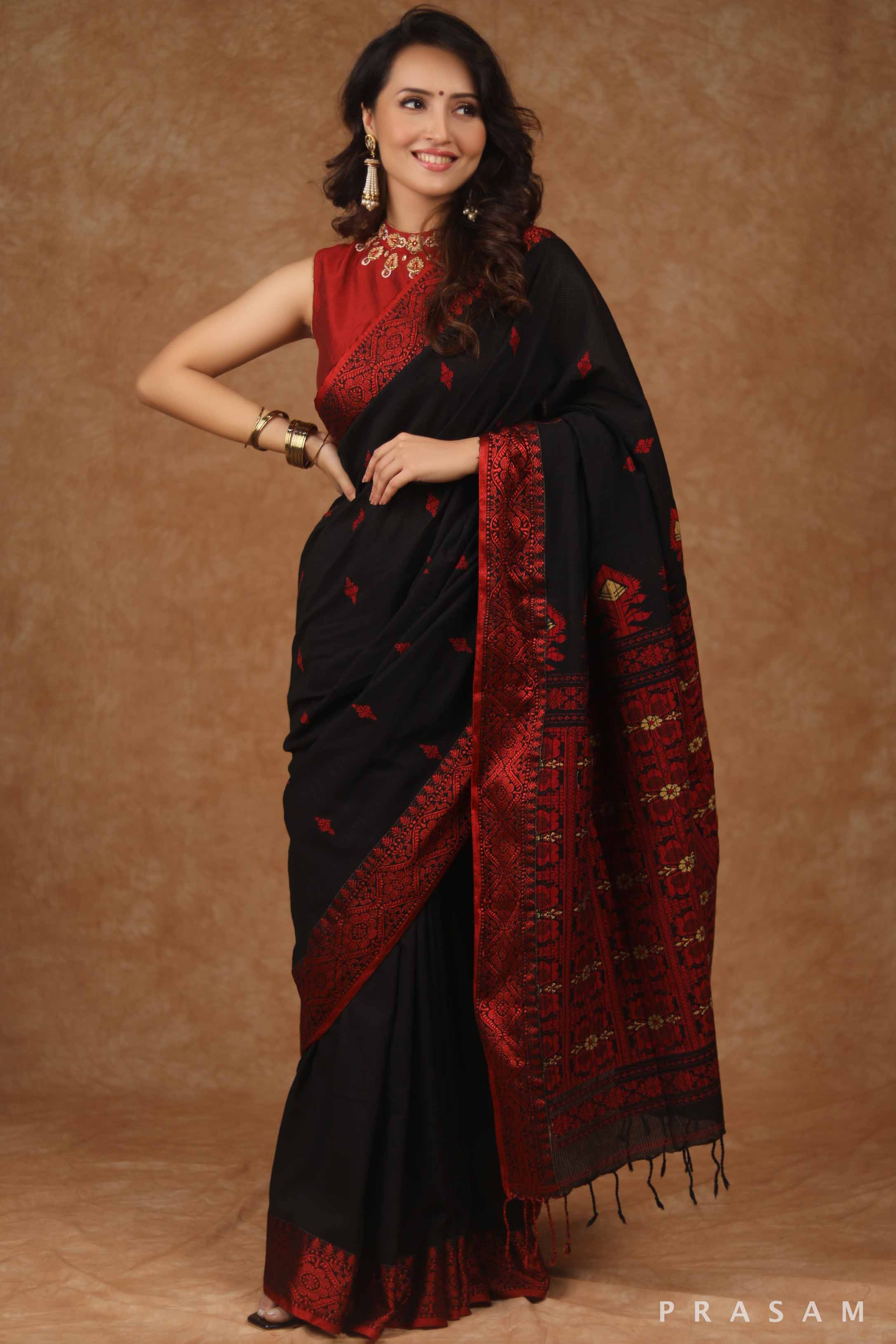 Ebony Lights Kota Cotton Handwoven Jamdani Saree Prasam Crafts