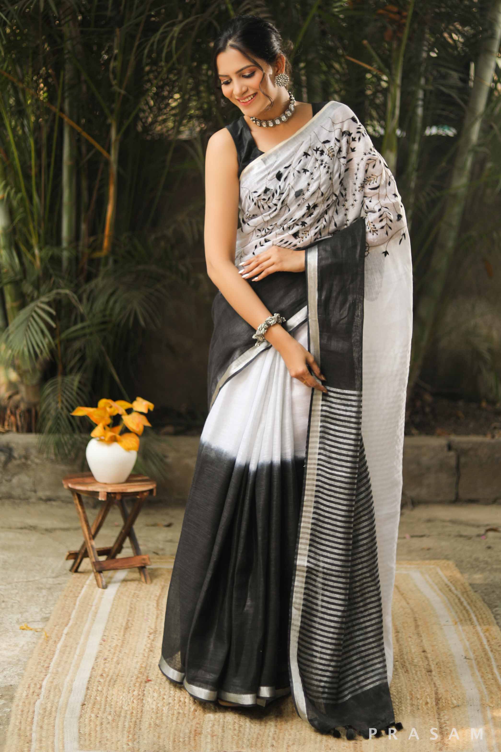 Chalk Black French Knot Linen Hand Embroidery Saree