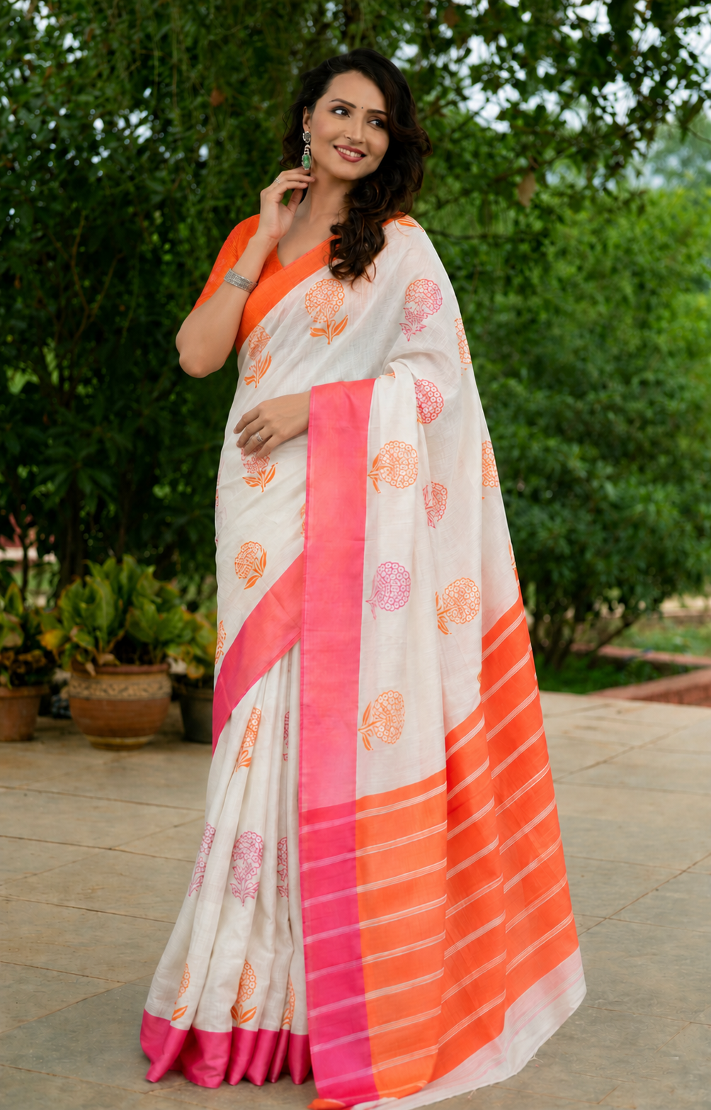 Peach Poise Handpainted Silk Saree