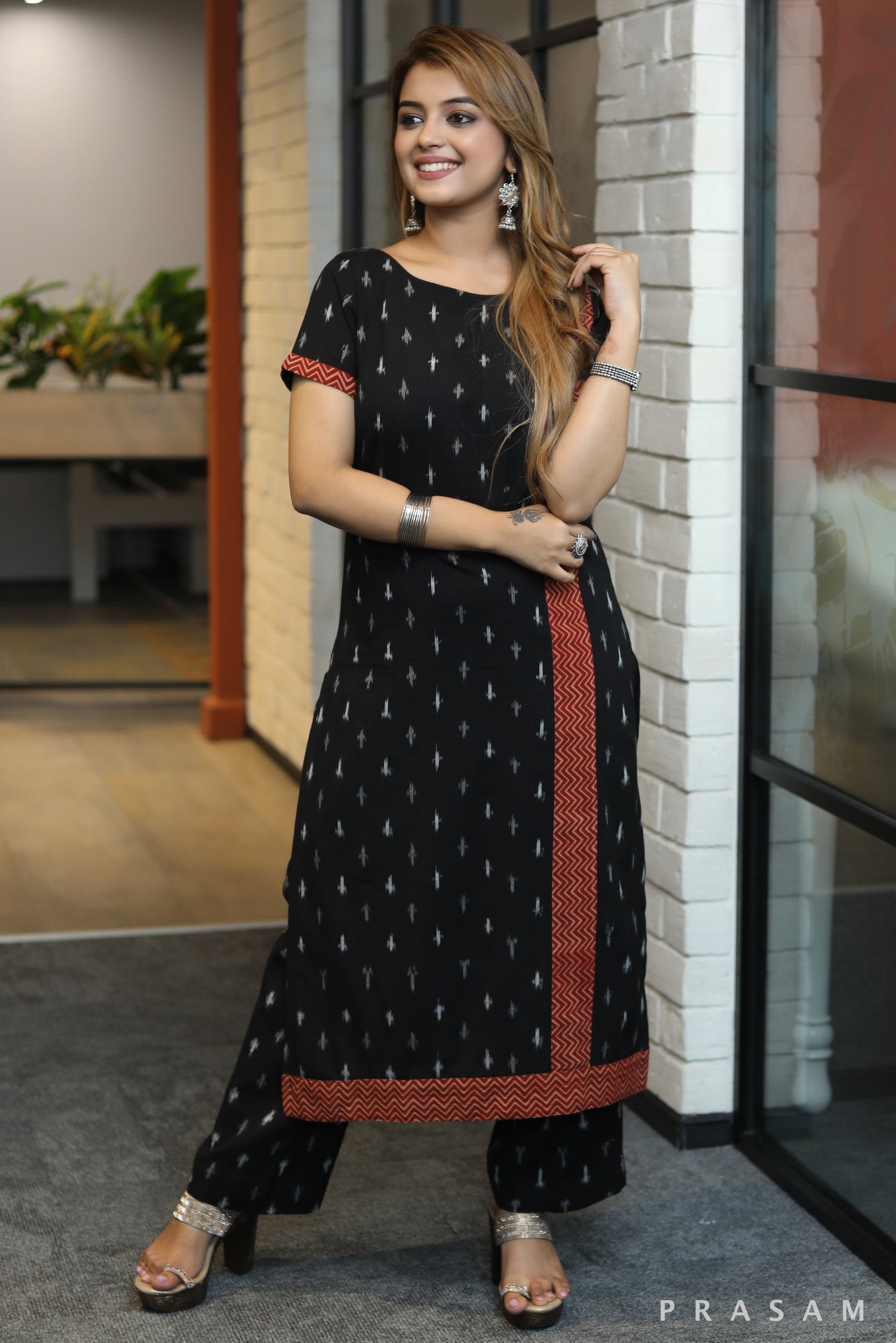 Crafty tales elegant handloom black ikat with red ajrakh border kurta - Pant optional