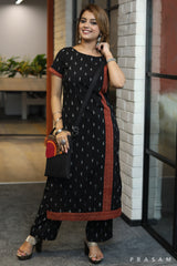 Crafty tales elegant handloom black ikat with red ajrakh border kurta - Pant optional