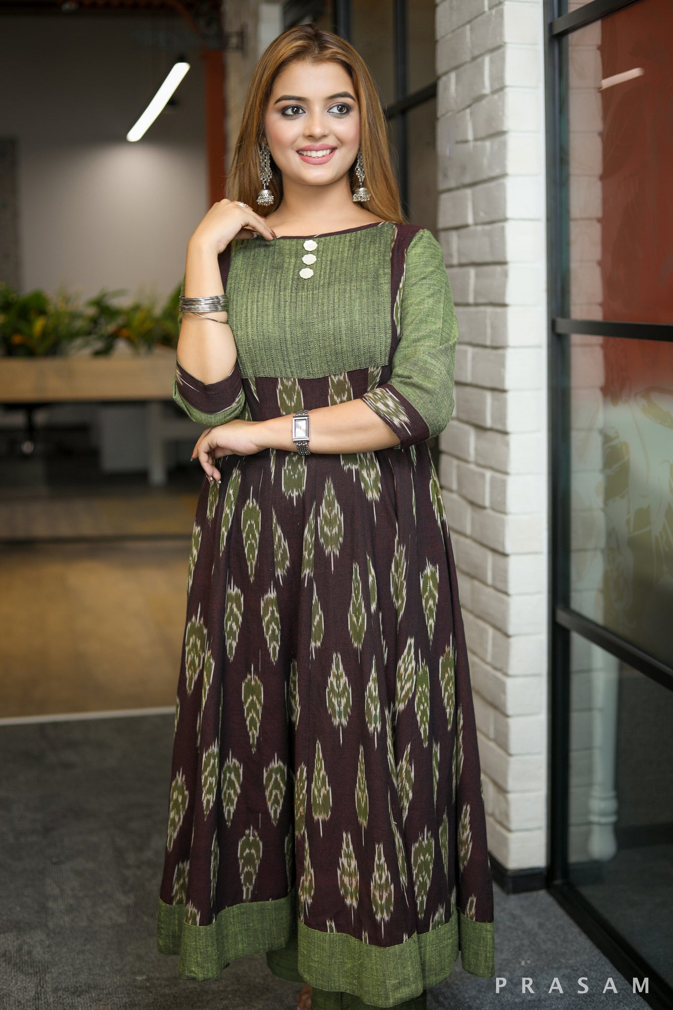 Pehnava Kalidar dark purple ikat kurta with mehandi green handloom trims (Pant Optional)