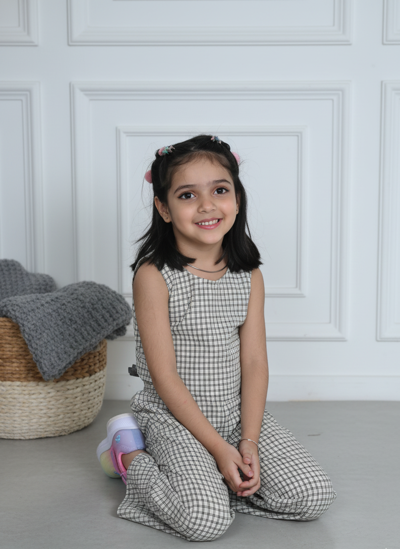 Smart Lines Checkered Top & Trouser