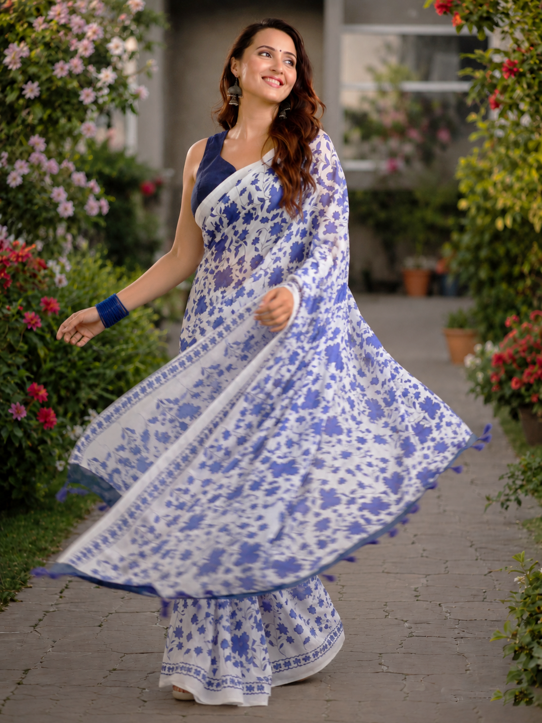 Aprajita -White And Blue Printed Chanderi Saree