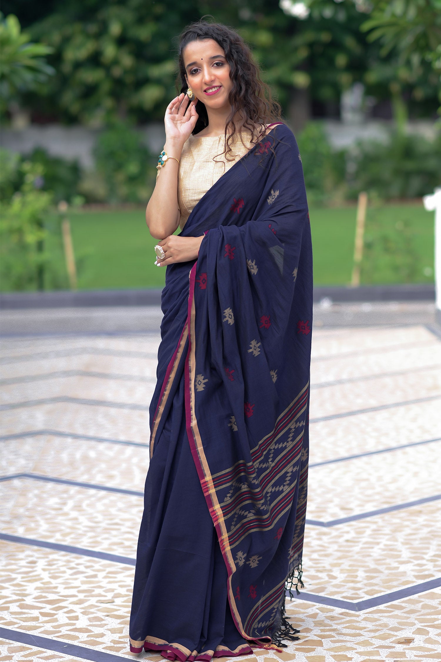 Majestic Brew - Cotton Jamdani Weave Saree PrasamCrafts