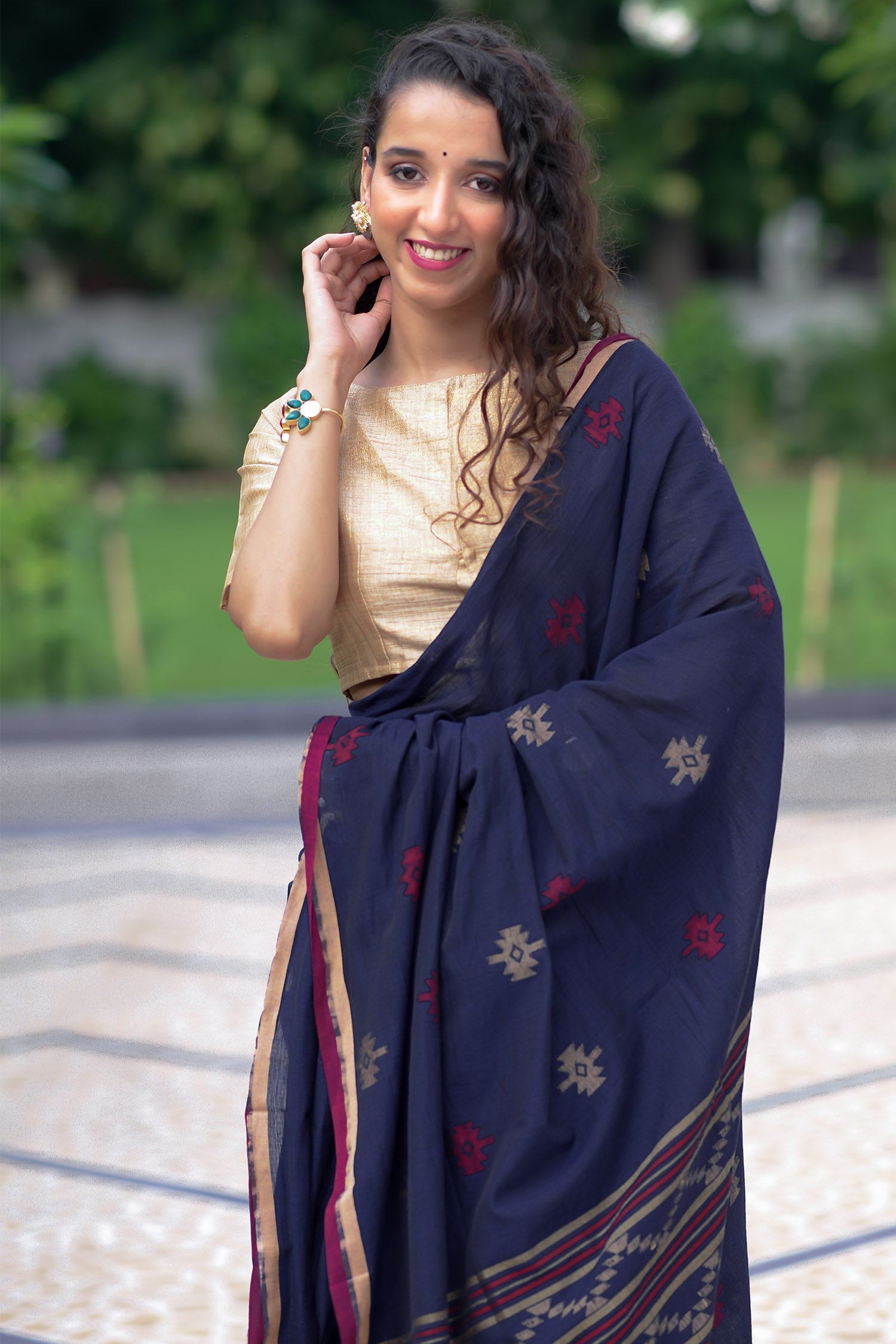 Majestic Brew - Cotton Jamdani Weave Saree PrasamCrafts