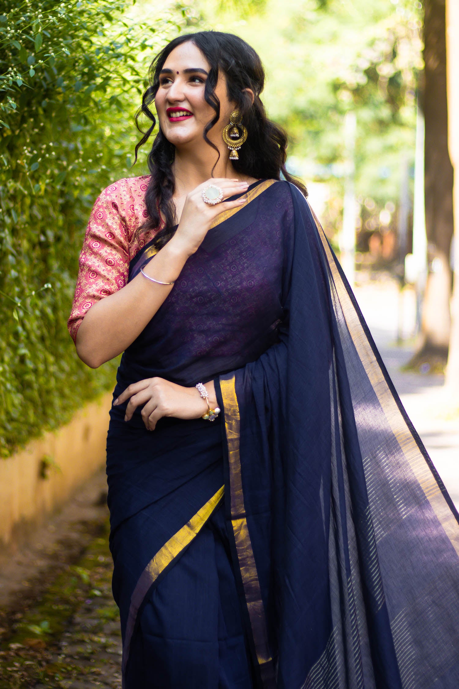 Navy Essence- Handwoven cotton Zari Saree Prasam Crafts