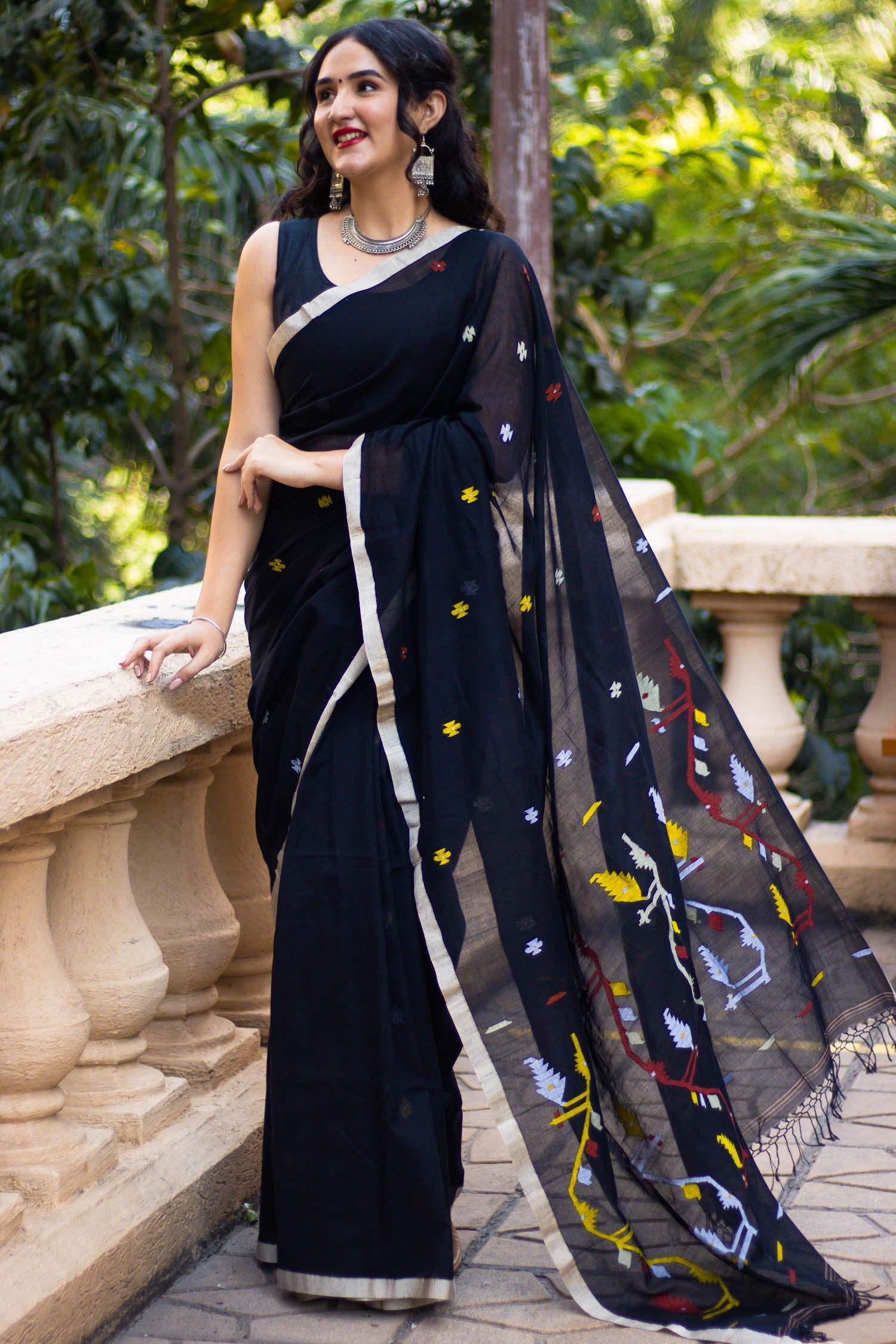 Woven Dreams Handwoven Cotton Jamdani Saree Prasam Crafts