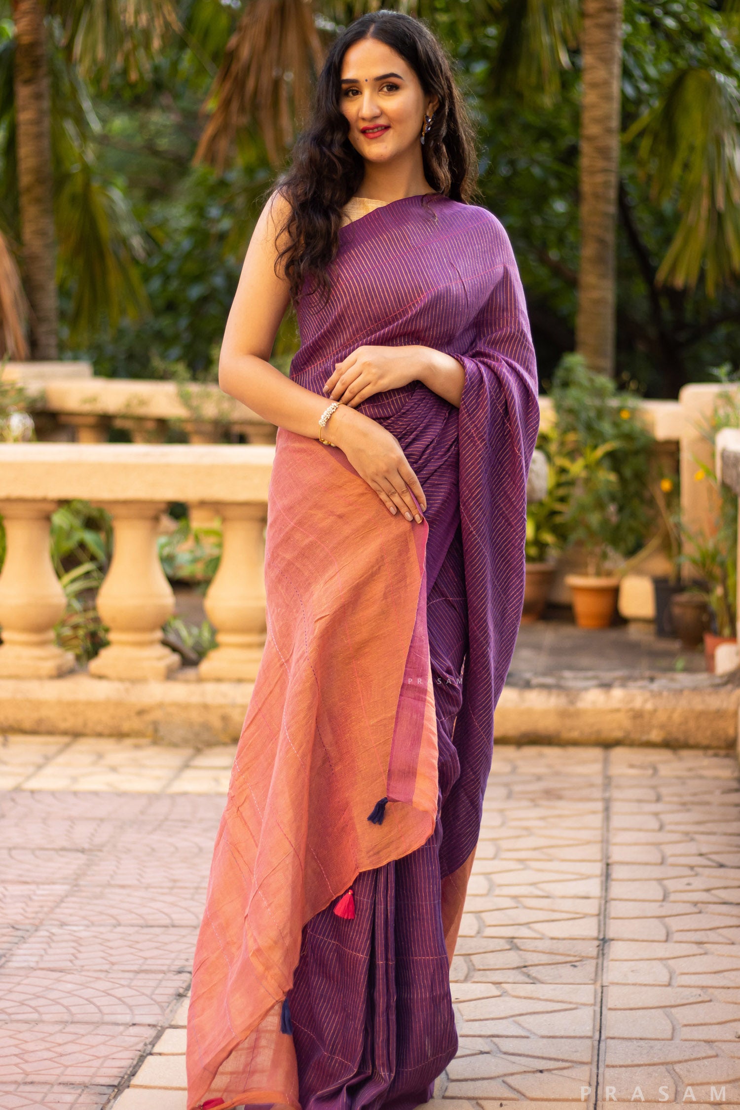 Festive Delight-Cotton Zari Handwoven Saree Prasam Crafts