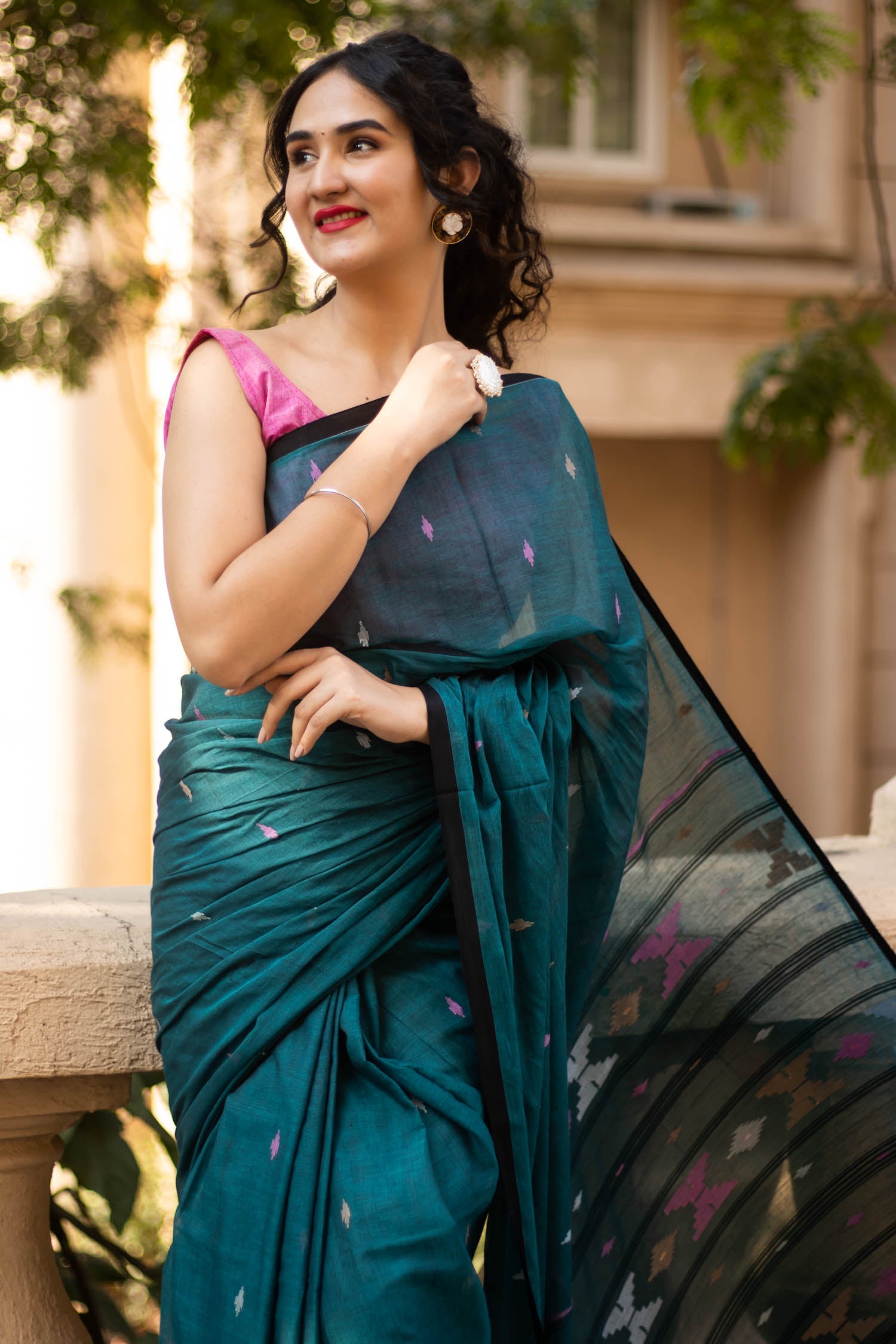 Flawless weaves -Handwoven Cotton Jamdani Saree Prasam Crafts