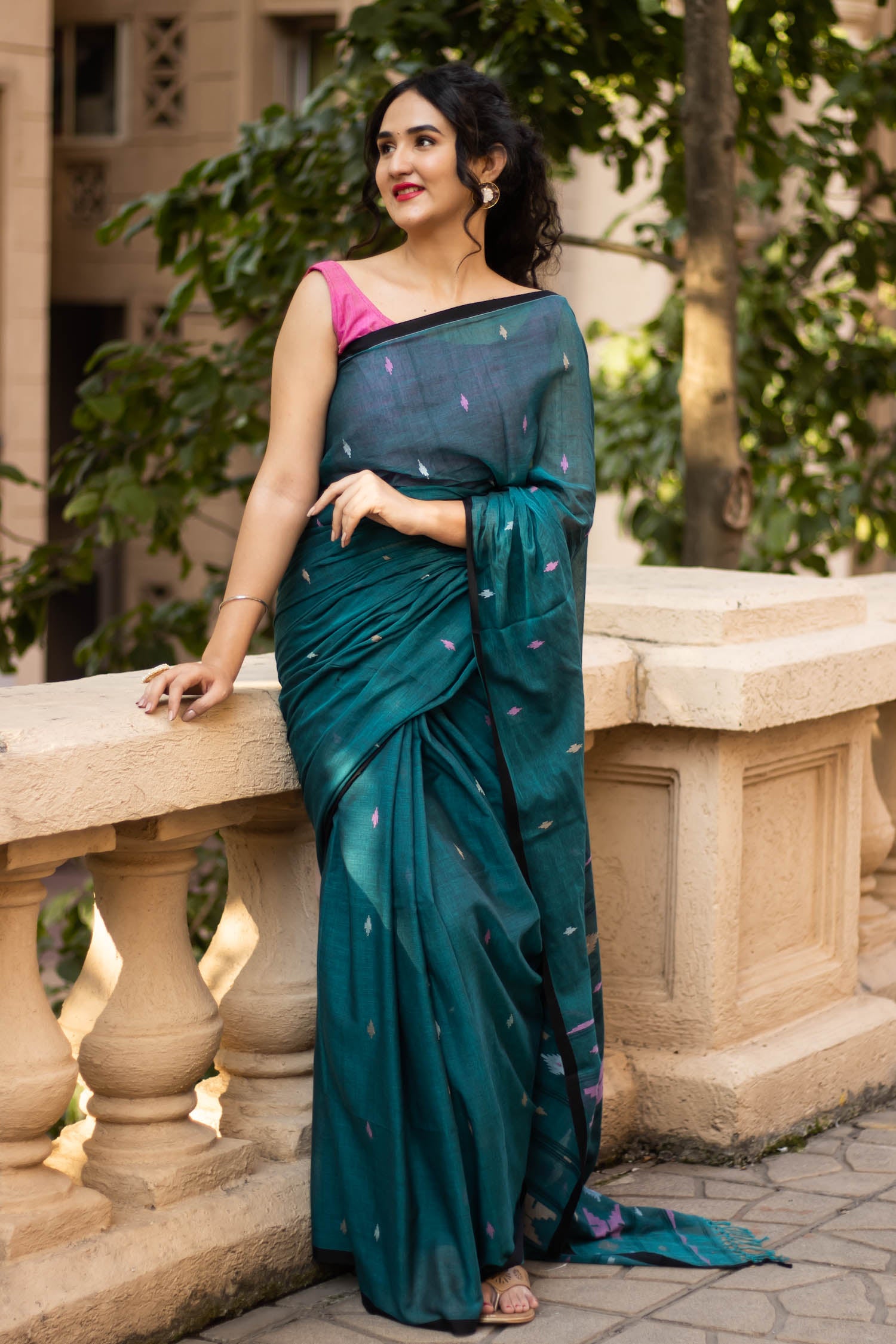 Flawless weaves -Handwoven Cotton Jamdani Saree Prasam Crafts