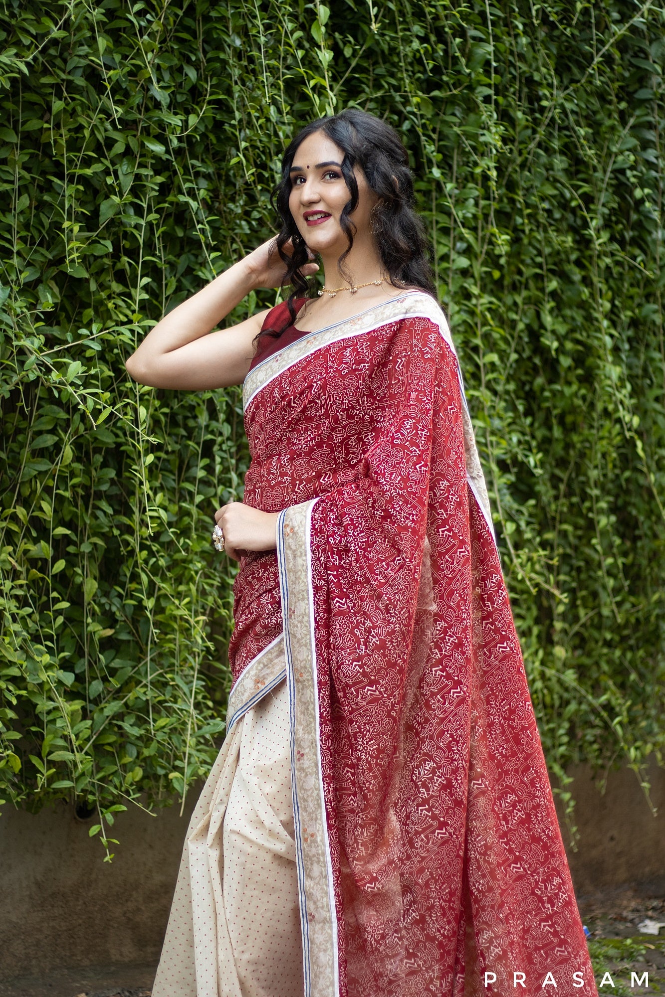 Cherry Temple-Handwoven Chanderi Silk Saree Prasam Crafts