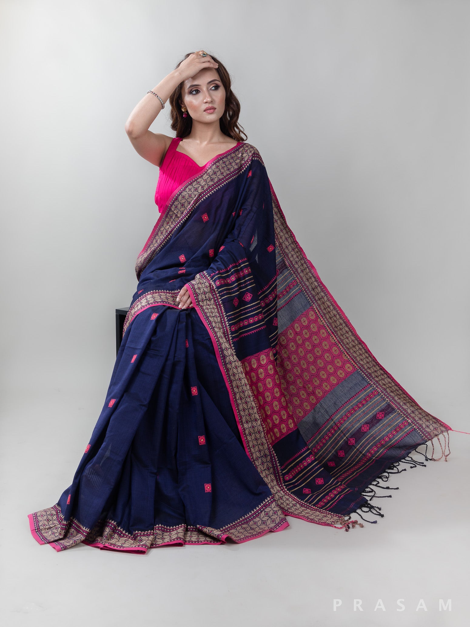 Mystic Ornate-Cotton Handwoven Saree Prasam Crafts