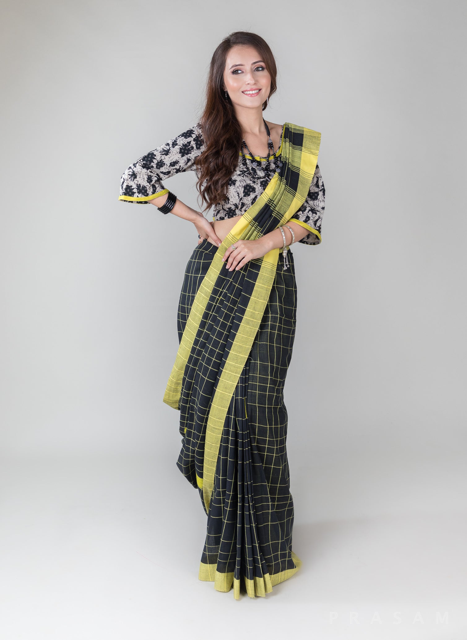 Cheerful Checkers-Cotton Handwoven Saree Prasam Crafts