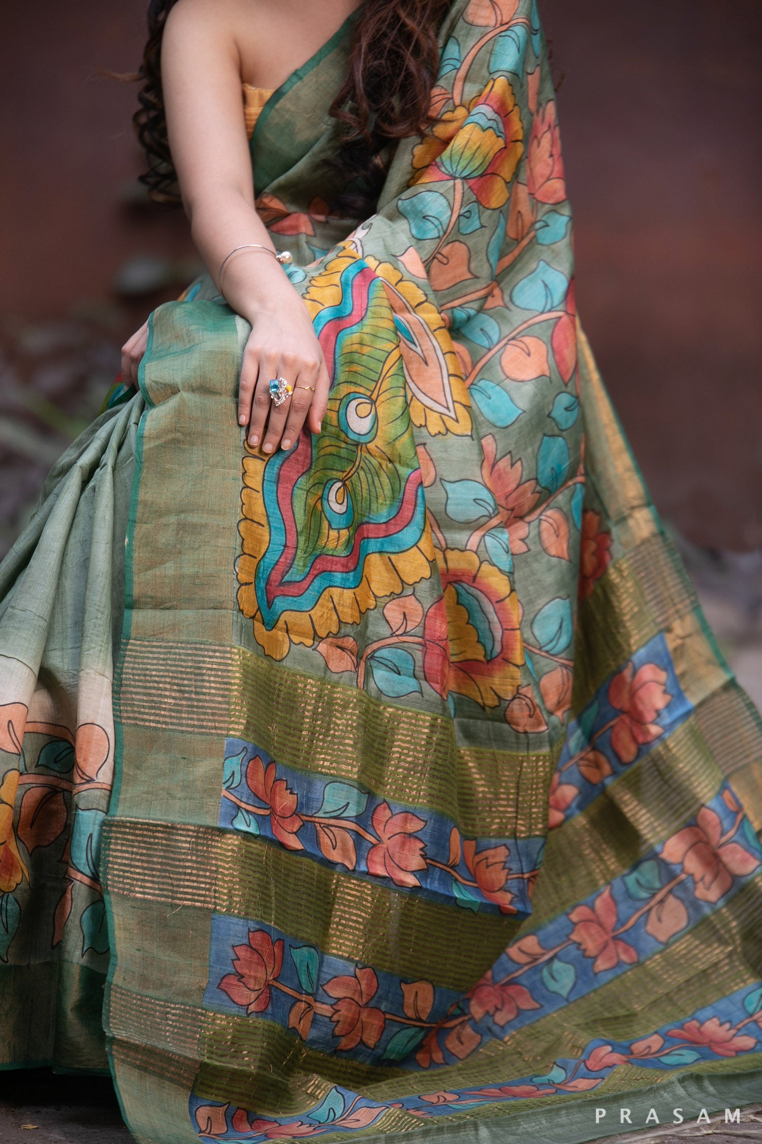 Elaborate Bloom-Kalamkari Pure Tassar Silk Saree Prasam Crafts