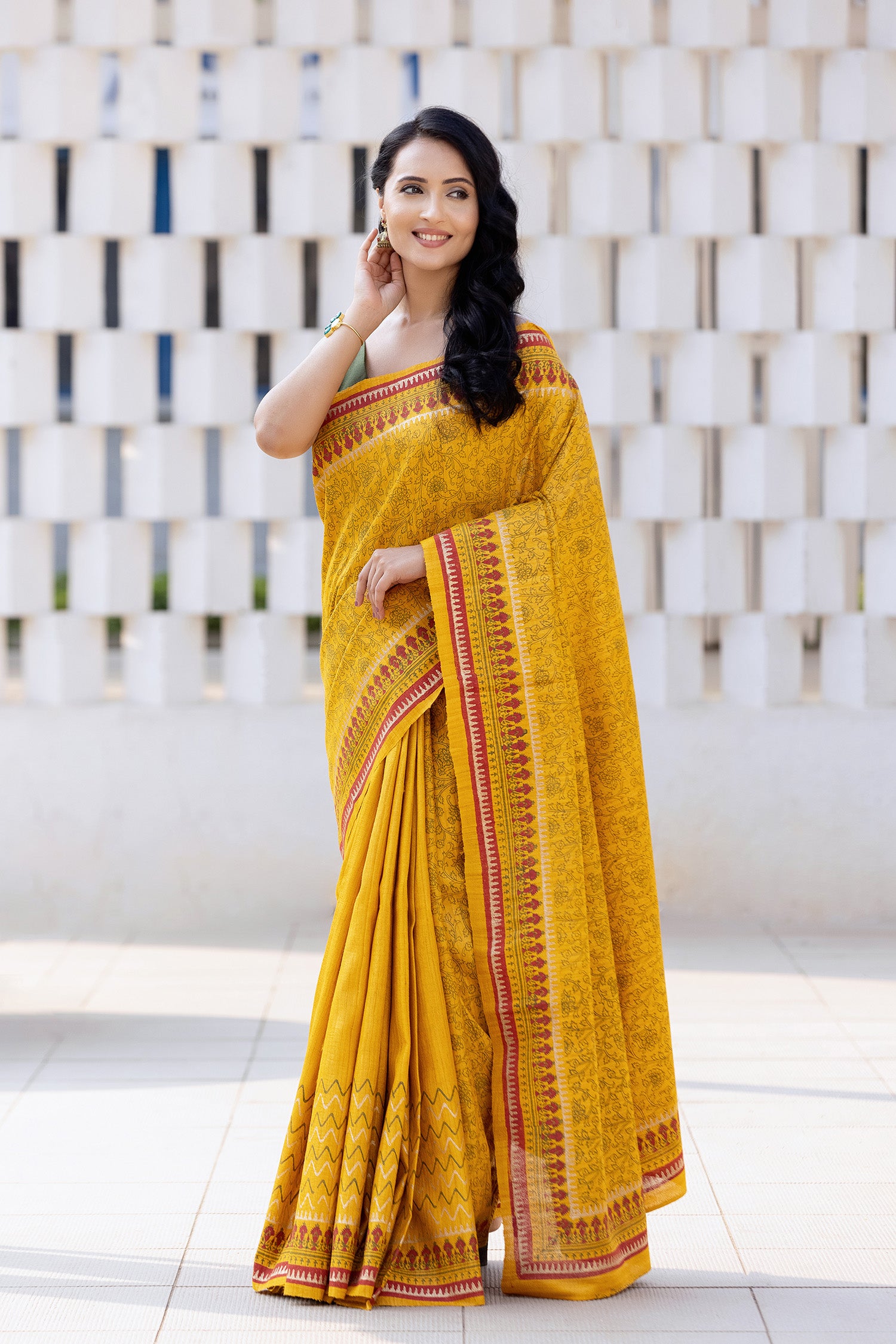 Sun Gaze Pure Ghicha Silk Hand Block Print Saree