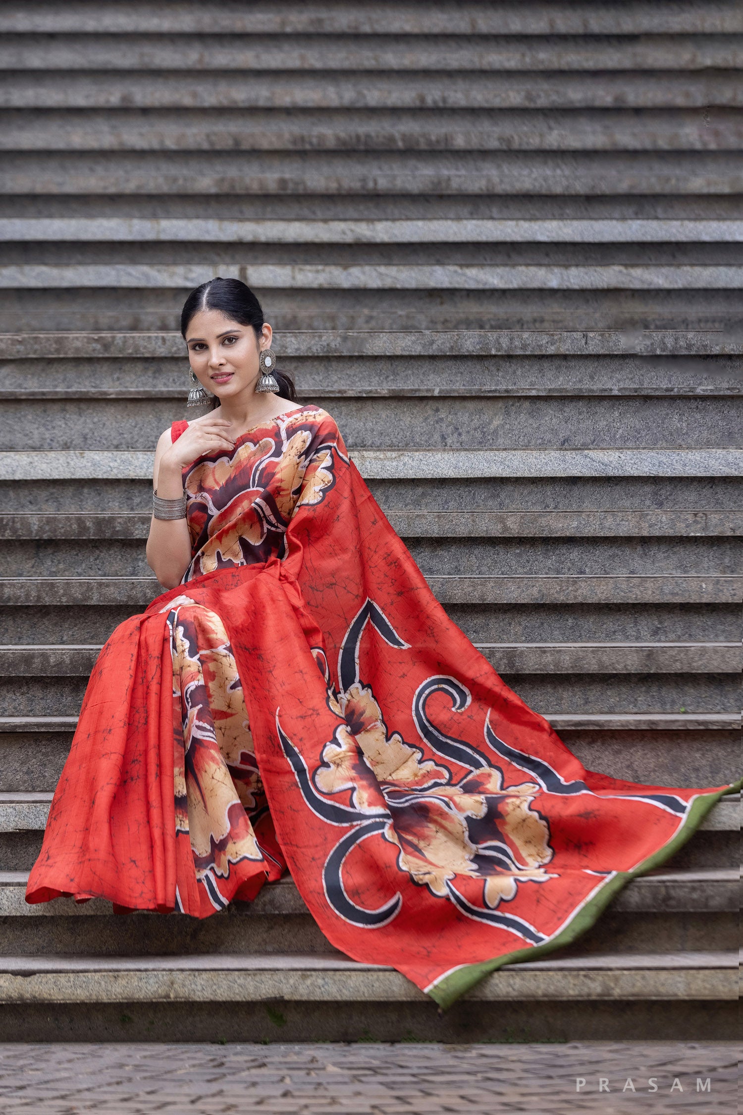 Warm Fest Hand Batik Silk Saree Prasam Crafts