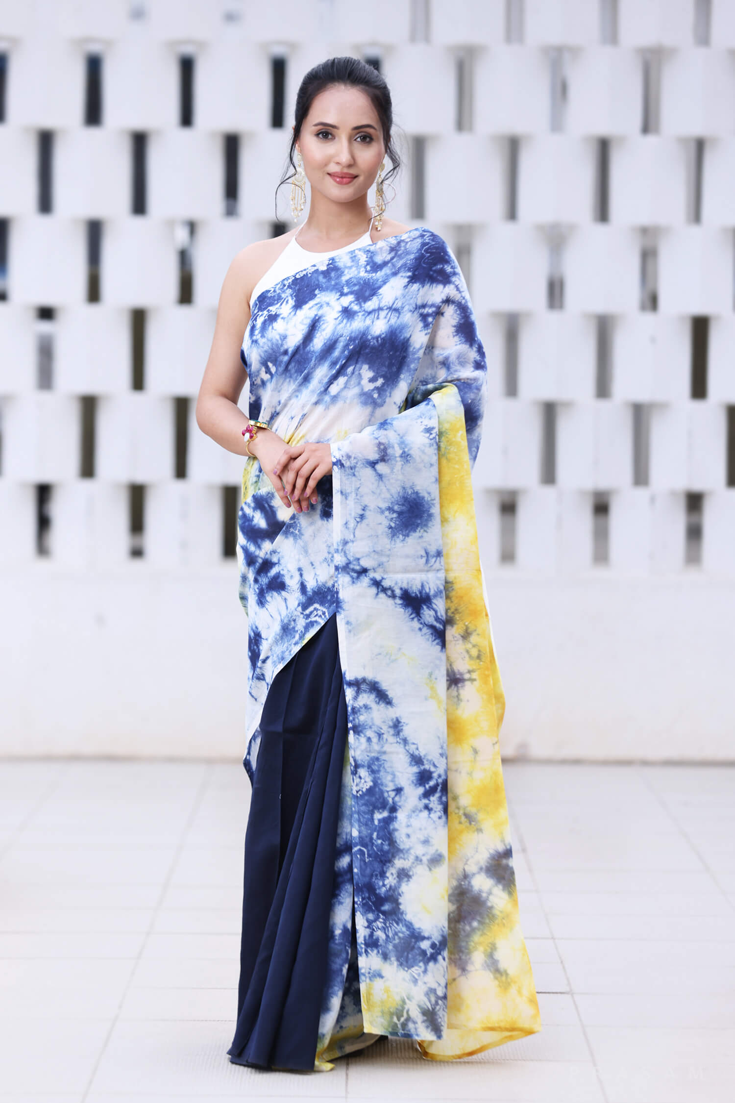 Skyful storm cloud Chanderi Tie Dye Saree Prasam Crafts