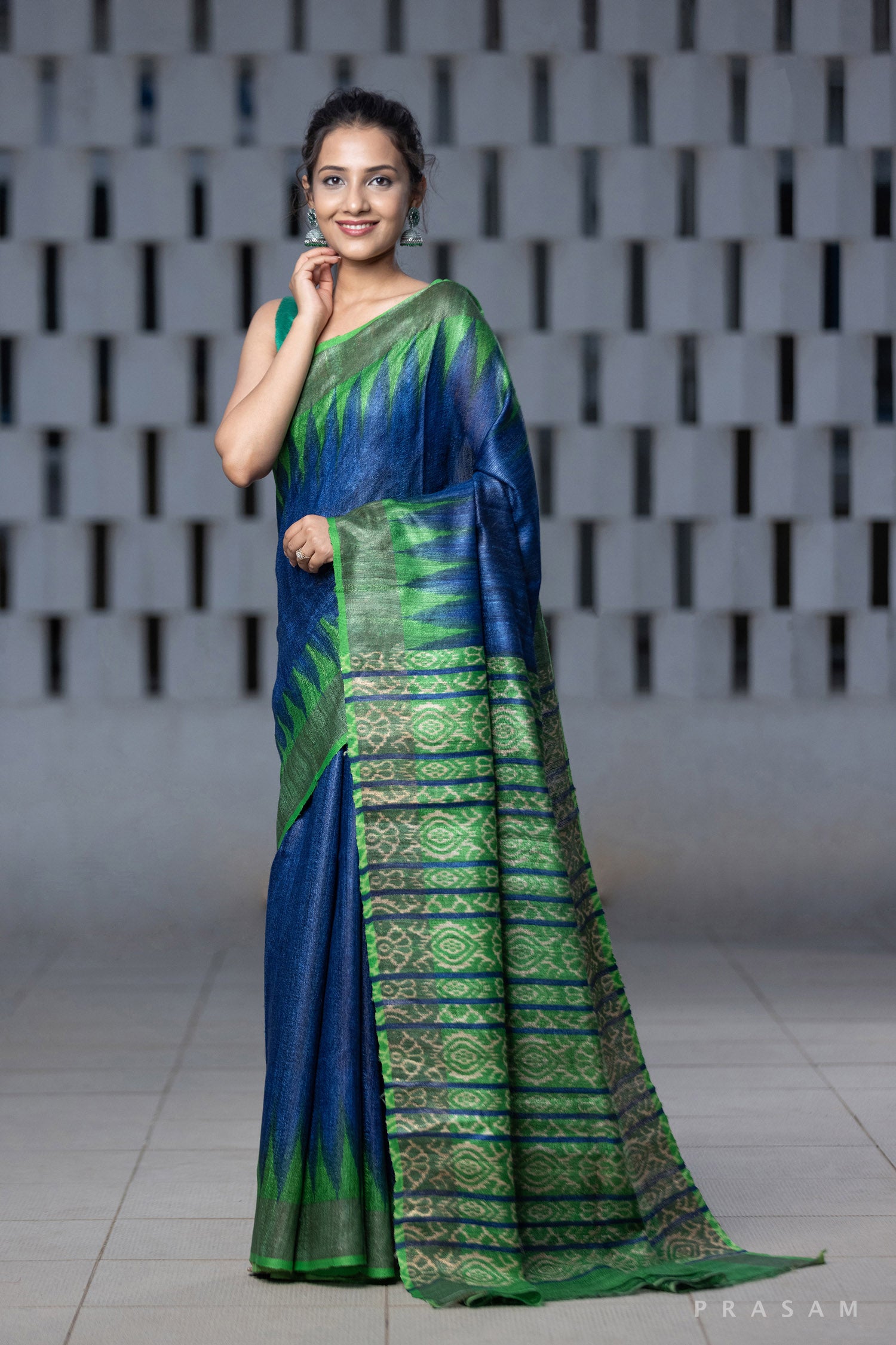 Atmospheric Flavour-Tassar -Gicha Woven Saree Prasam Crafts