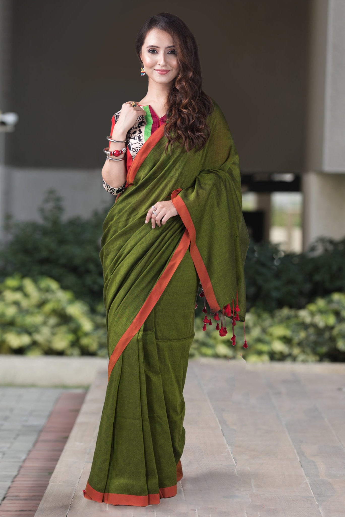 Red Green Harmony-Cotton Handwoven Saree PrasamCrafts
