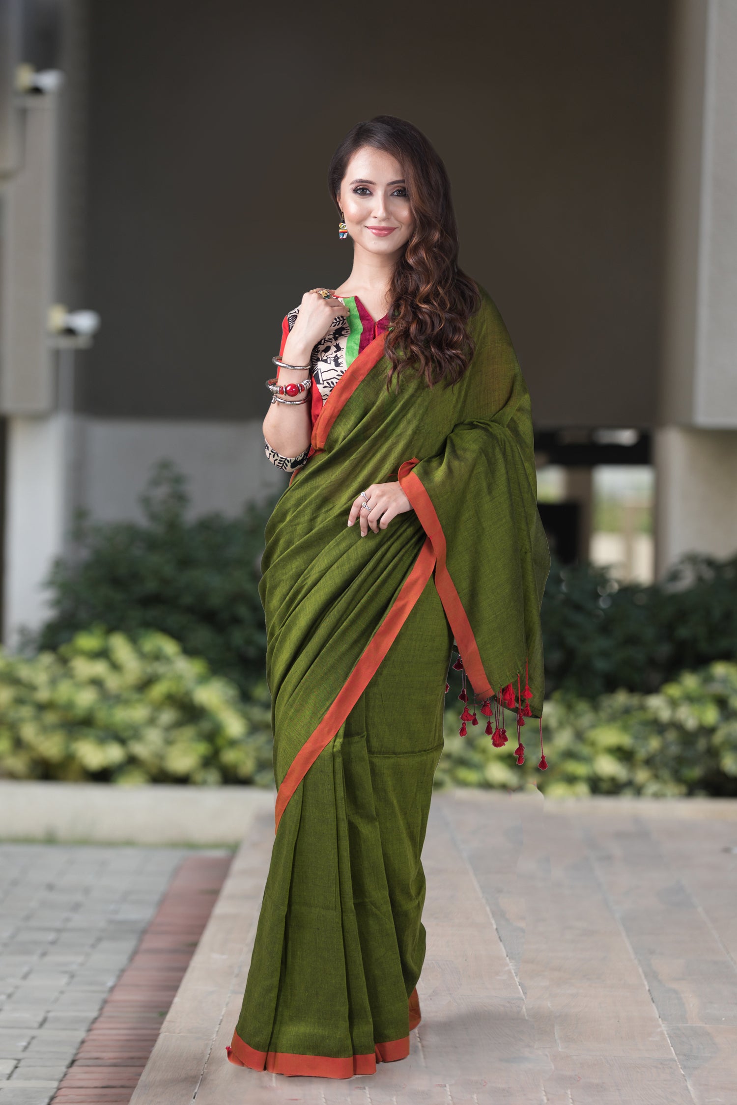 Red Green Harmony-Cotton Handwoven Saree PrasamCrafts